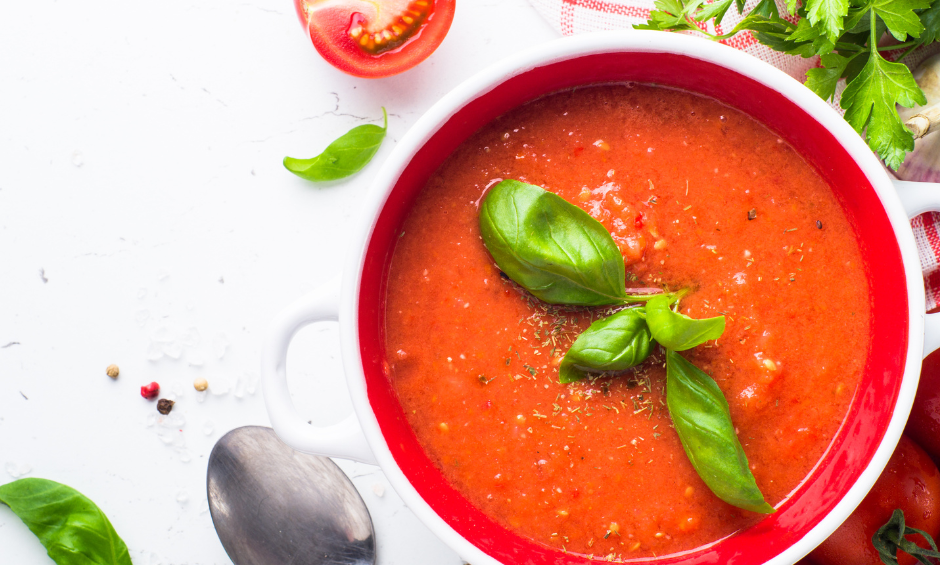 Zupa krem pomidorowa z selerem naciowym