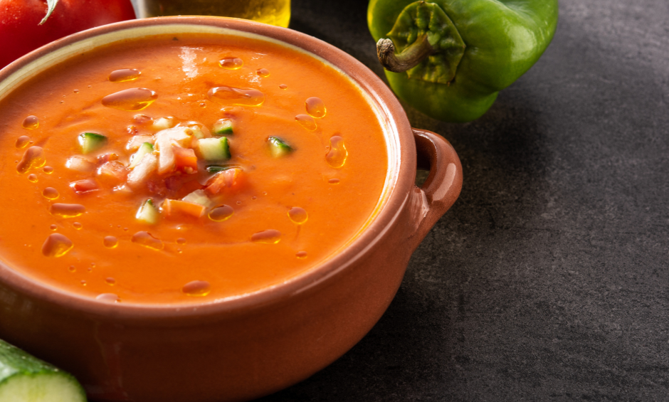 Zupa pomidorowa po hiszpańsku