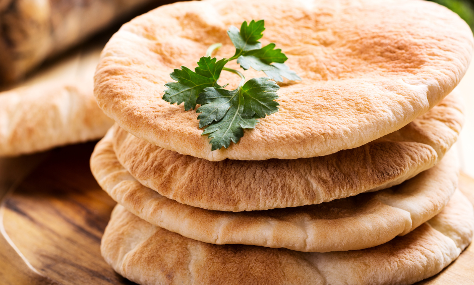 Pita: prosty przepis na domowy chlebek z Bliskiego Wschodu
