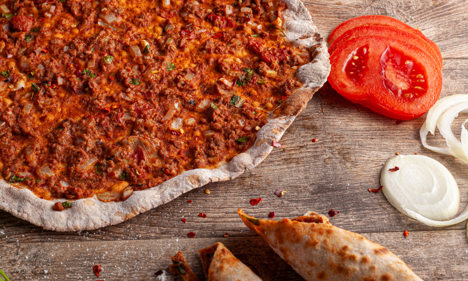 Lahmacun, czyli pizza w stylu tureckim