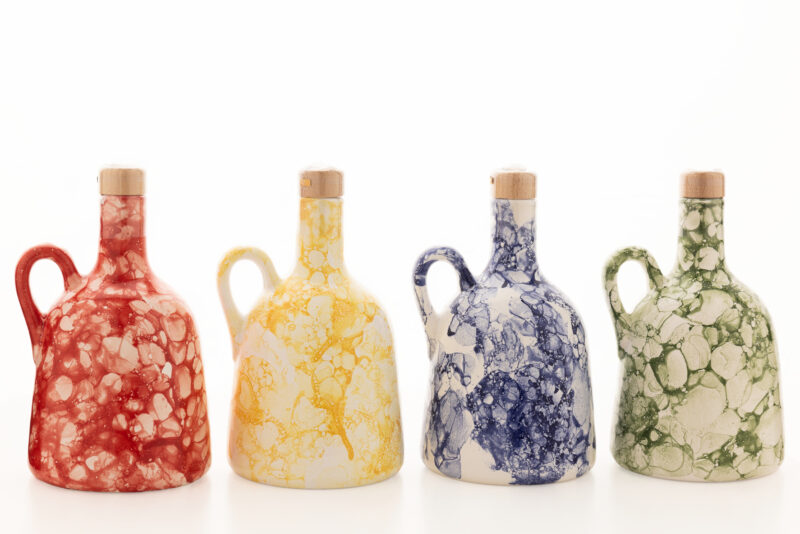 Oliwa z oliwek w ceramice Menzonio Czerwony Marmur - obrazek 4